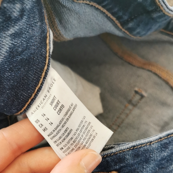 American Eagle High Waisted Jeans - Picture 8 of 12